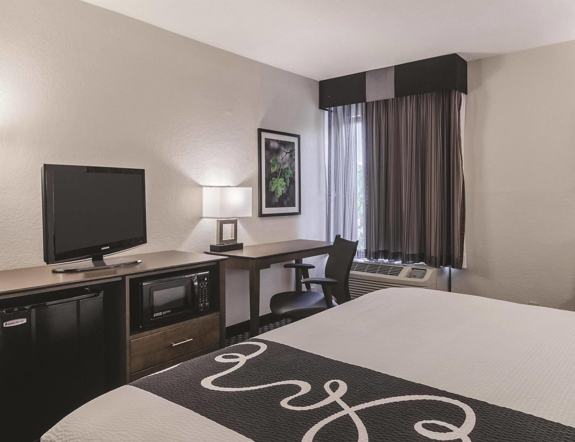 La Quinta By Wyndham Myrtle Beach - N. Kings Hwy Dış mekan fotoğraf